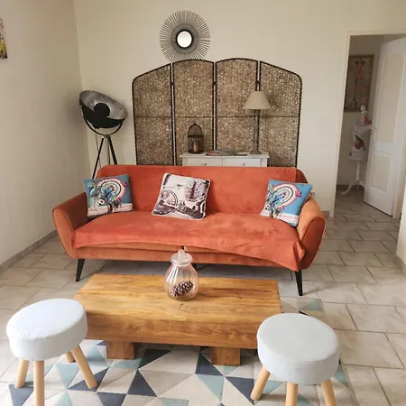 Palazzi 2 Semesterbostad LʼÎle-Rousse