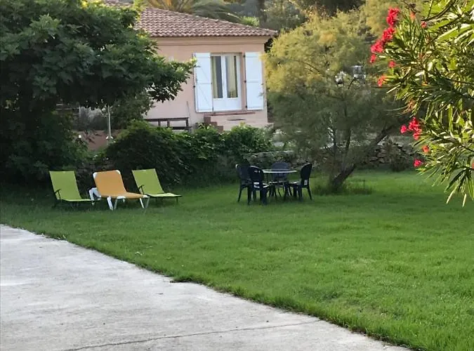 Palazzi 2 * LʼÎle-Rousse