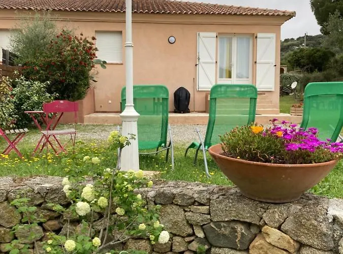 Dom wakacyjny Palazzi 2 LʼÎle-Rousse