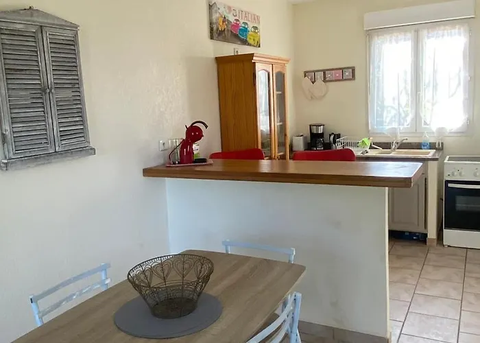 Palazzi 2 * LʼÎle-Rousse